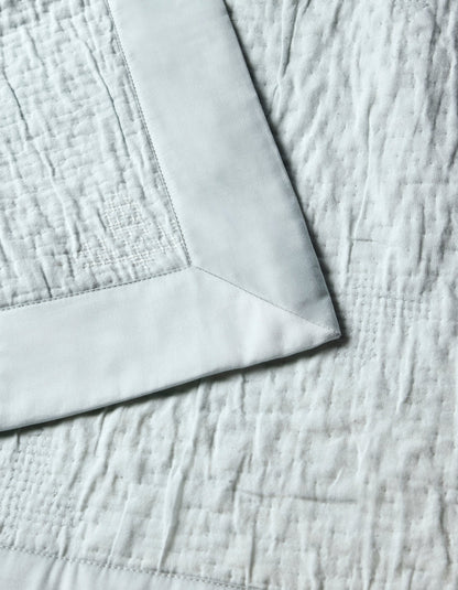 Little Bee Matelasse Baby Blanket