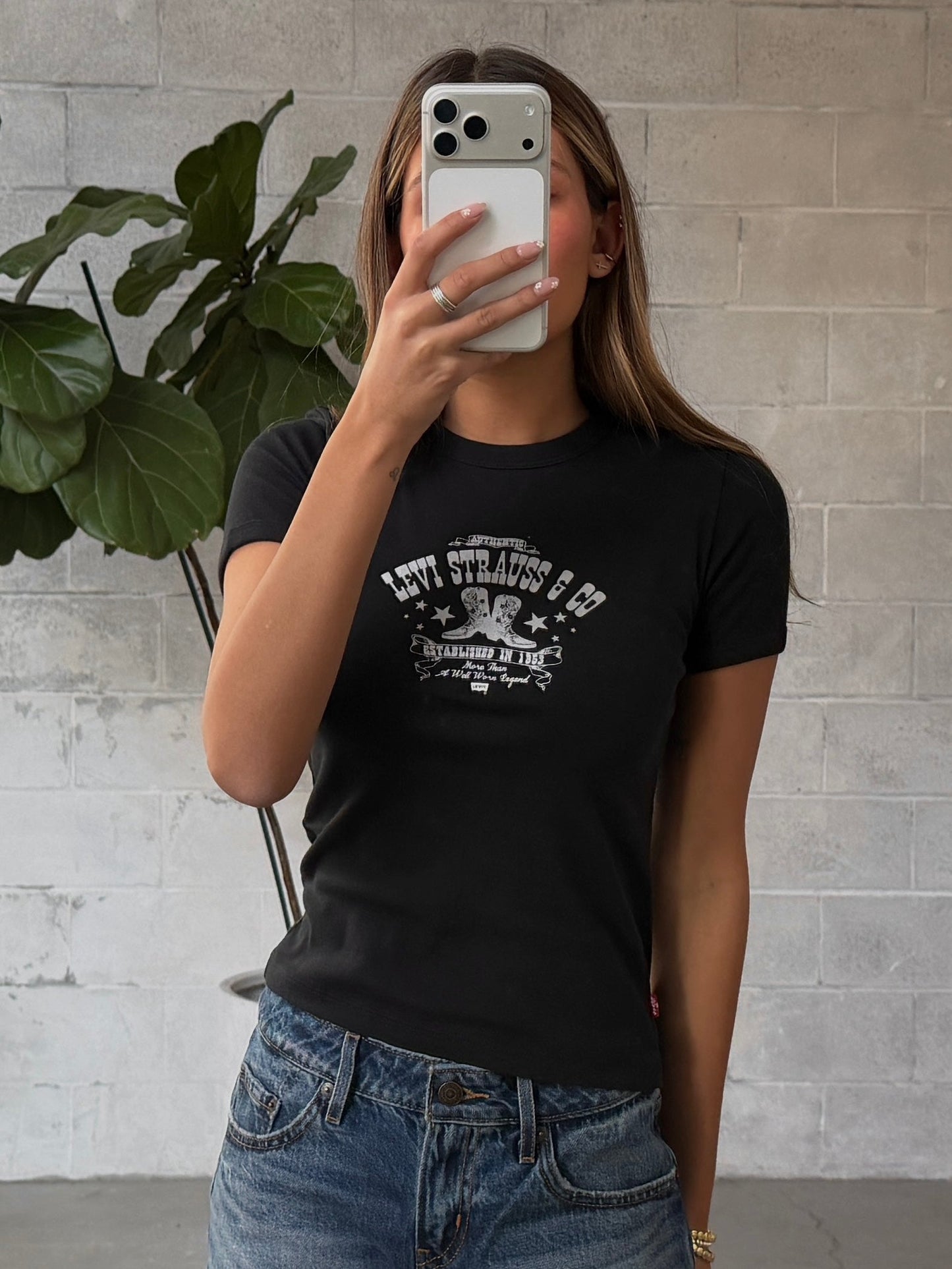LEVI'S Graphic Ringer Tee