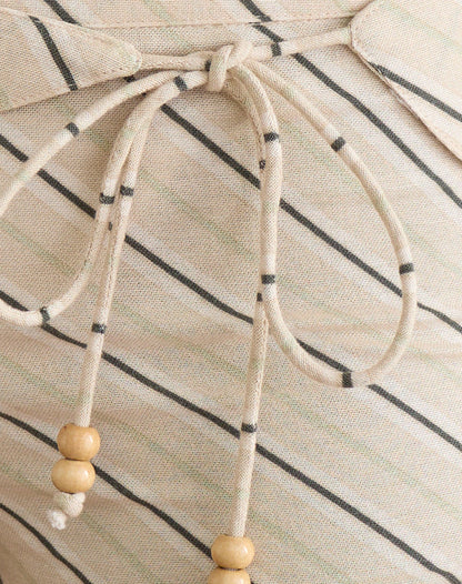 Blasa Short in Tilt Lines Beige