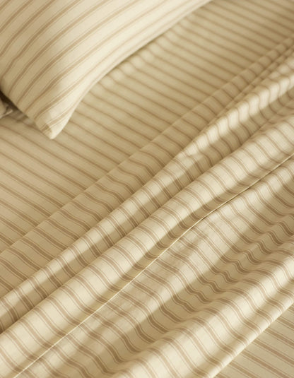 Soft-Wash Cotton Bedding Deluxe Bundle - Down Alternative