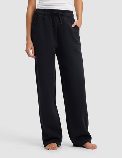 Women's Cityscape 2.0 Crewneck & Wide Leg Pant Set