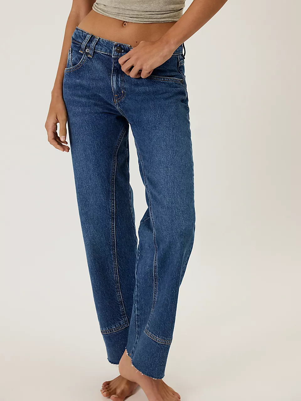 FREE PEOPLE Risk Taker Mid-Rise Straight Jeans