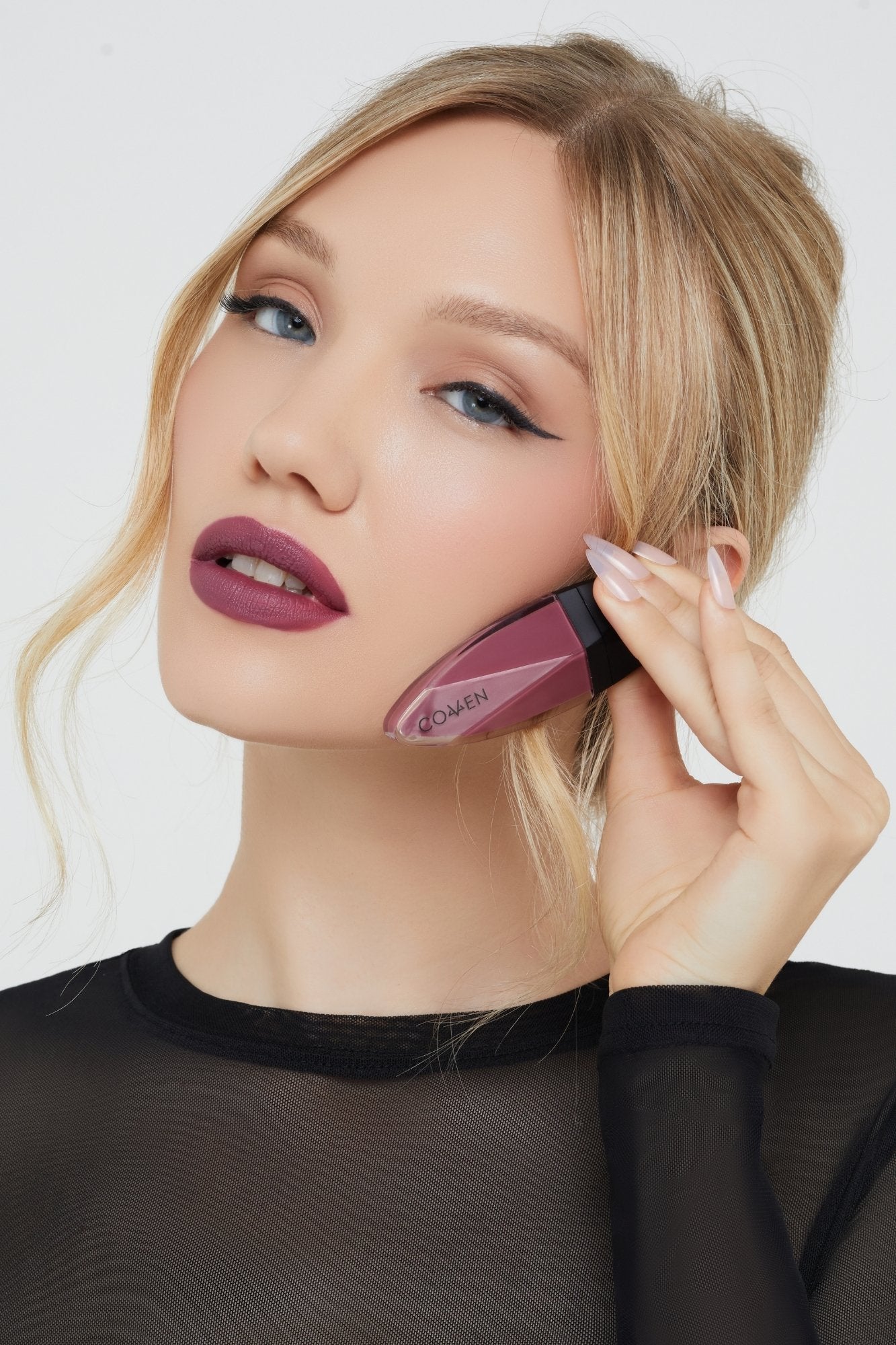 Velvet Grip Liquid Lip [PIXIE WING]