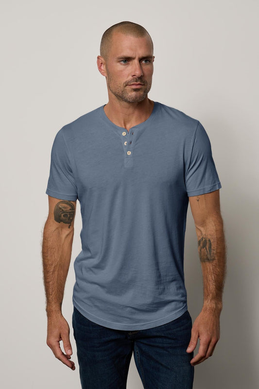FULTON SHORT SLEEVE HENLEY