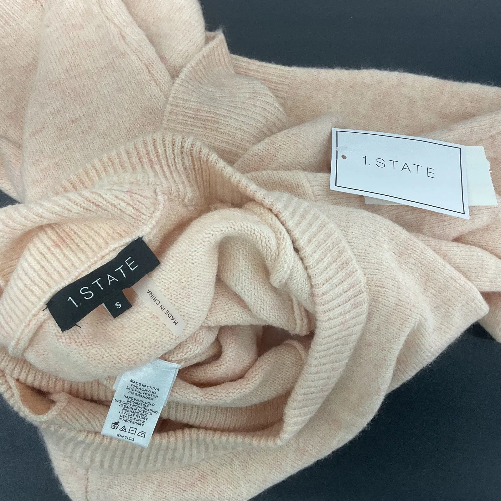 1.State Peach Criss-Cross Back Pullover Sweater Women’s Small Acrylic/Polyester