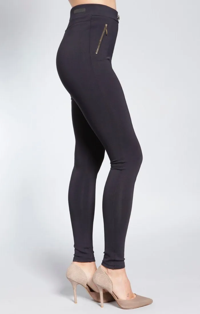 ALISSA SUPER SKINNY IN BLACK SCUBA