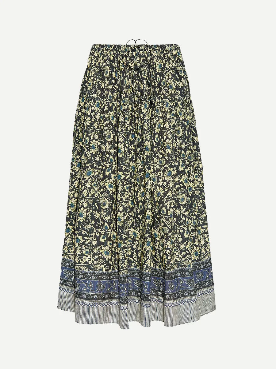 Avia Skirt in Raven