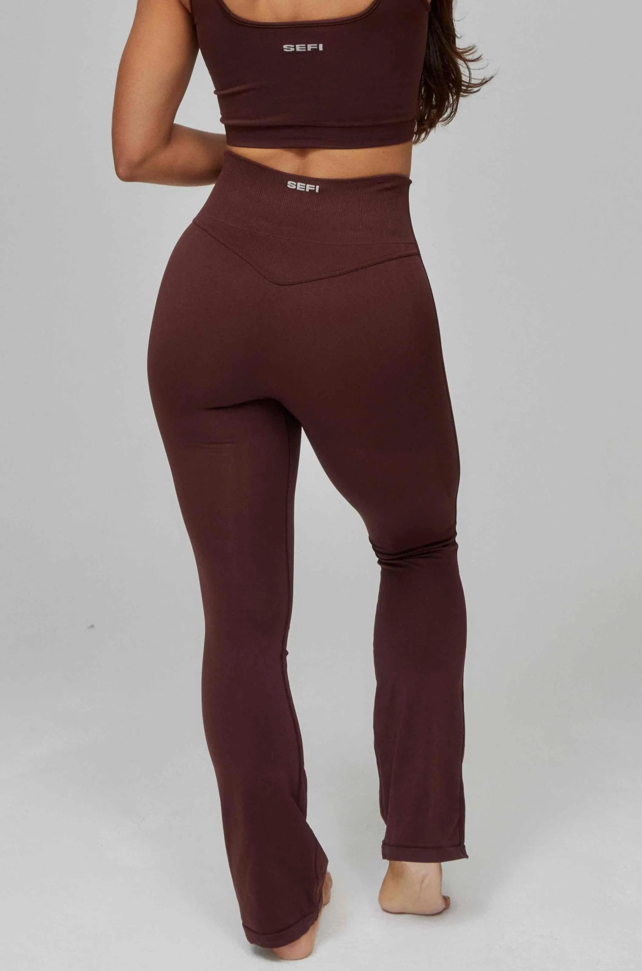 Butterluxe Contour Flared 7/8 Leggings - Bitter Chocolate