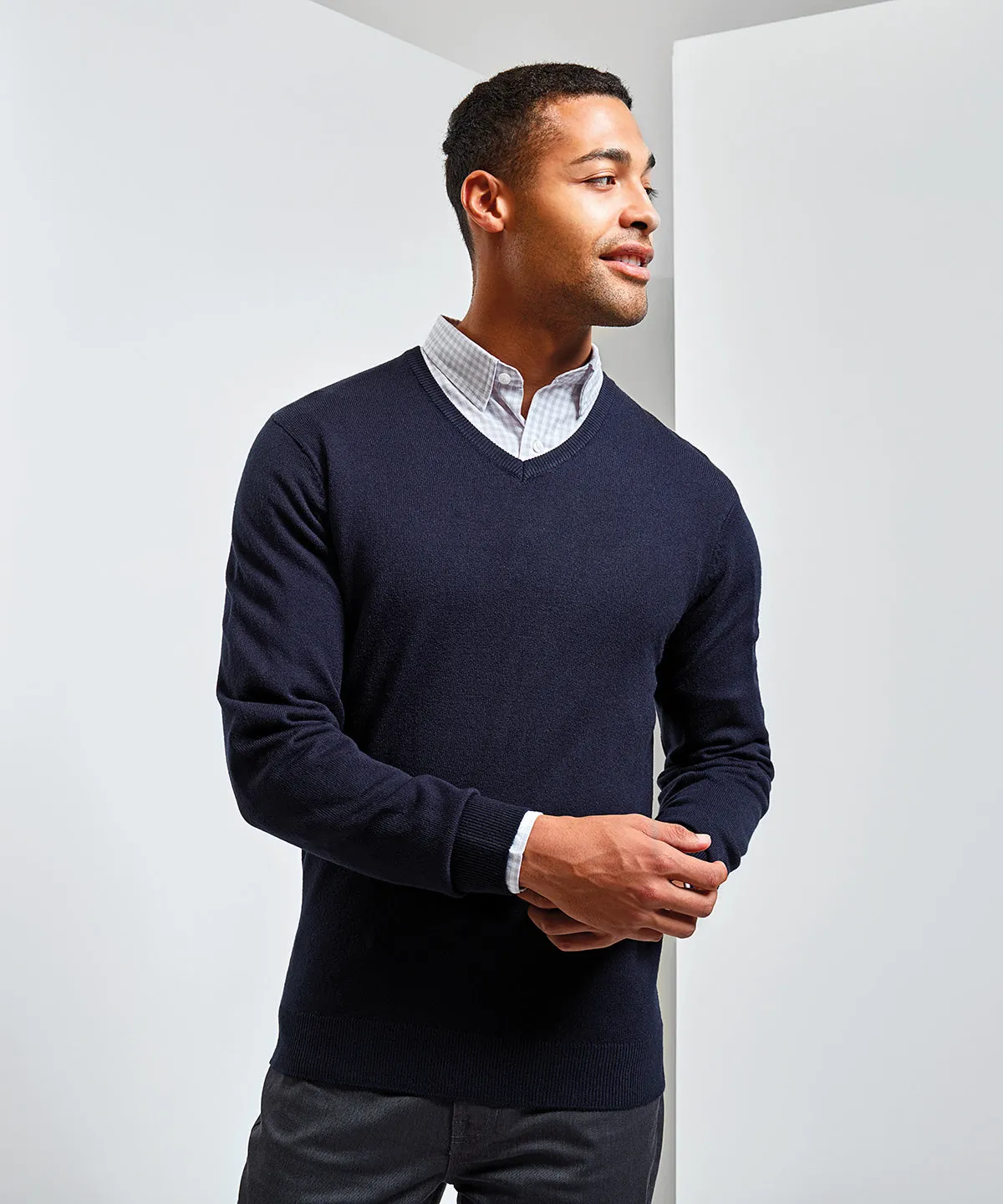 Essential acrylic v-neck sweater | Navy