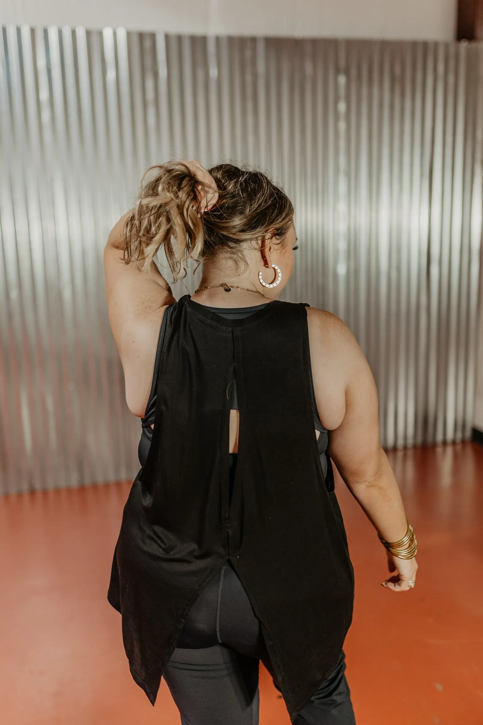 Here To Hiit Open Back Tank Top in Black