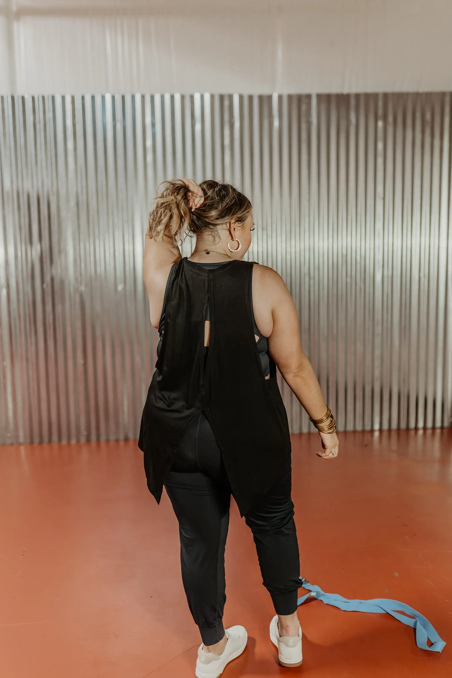 Here To Hiit Open Back Tank Top in Black