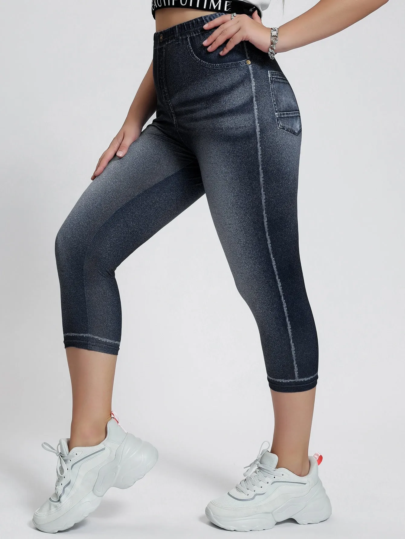 Plain Capris Plus Size Leggings