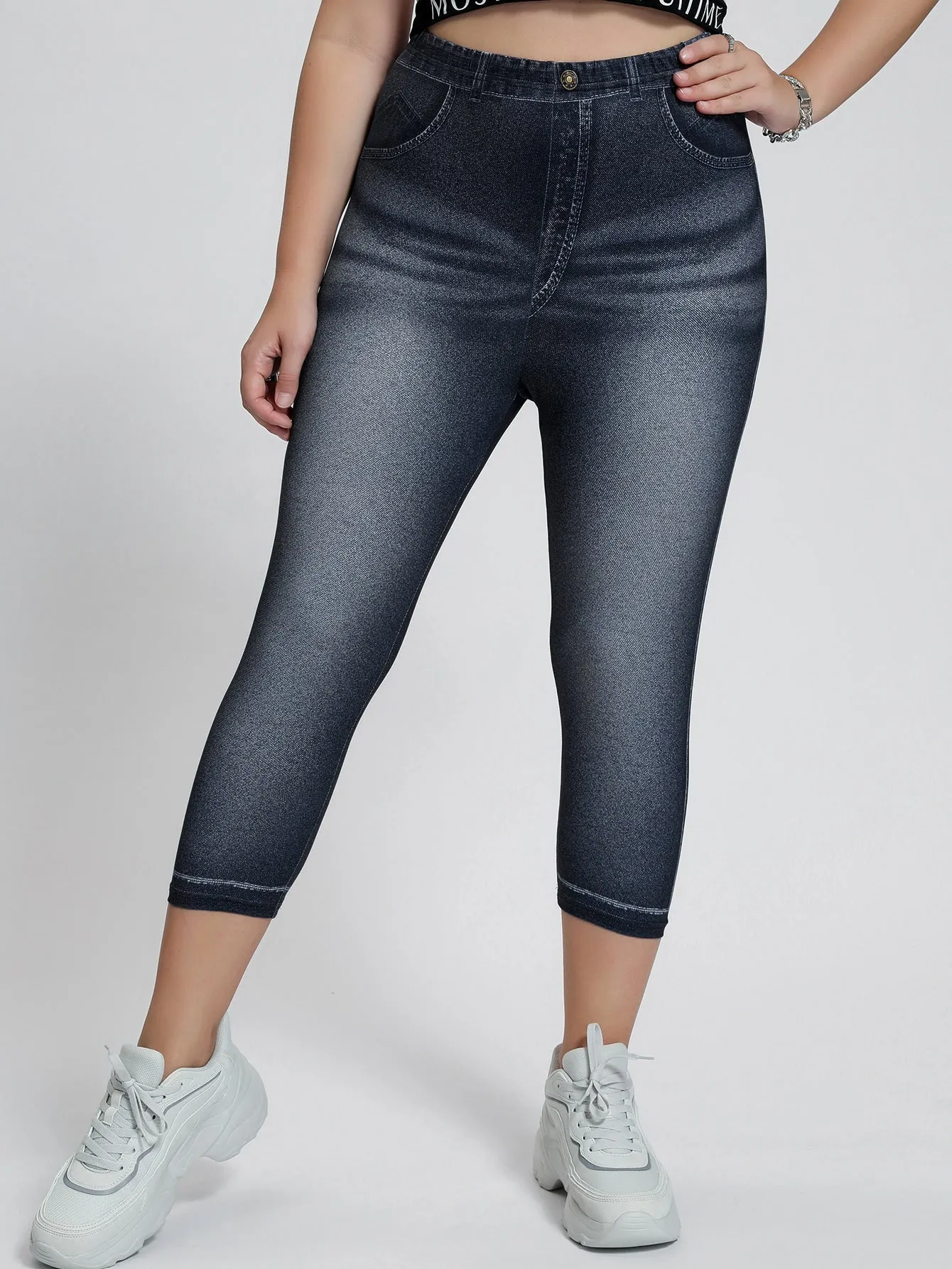 Plain Capris Plus Size Leggings