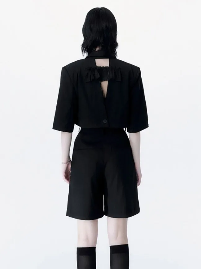 Short-sleeved Cropped Jacket ＆ High Waist Shorts
