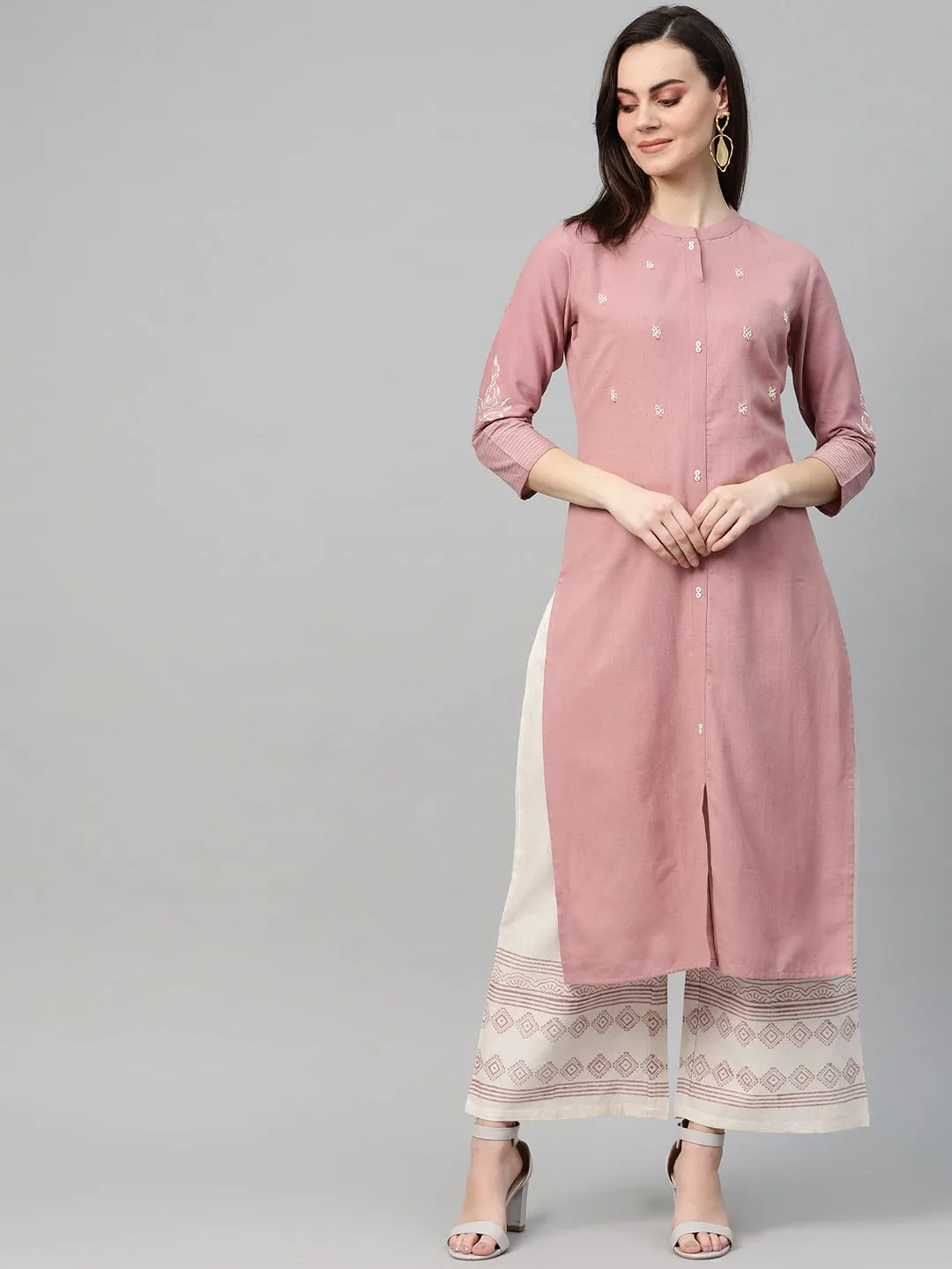 Women Dusty Pink & Off-White Embroidered Kurta Set